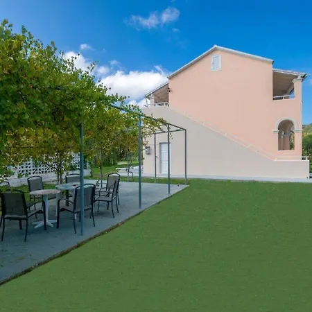 Marina Appart hôtel 3*